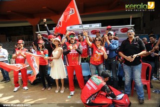 Parul Yadav feet photo 2