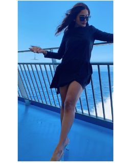 Parul Yadav feet photo 6