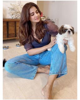 Parul Yadav feet photo 14