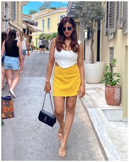 Parul Yadav feet photo 9