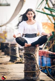 Parvathi feet photo 17