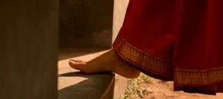 Parvathi feet photo 7