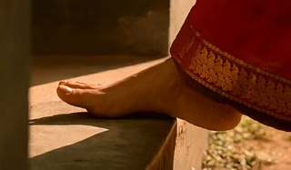 Parvathi feet photo 1