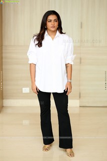 Parvathi feet photo 10