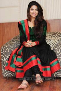 Parvathy Omanakuttan feet photo 17