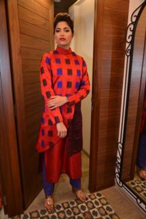 Parvathy Omanakuttan feet photo 13
