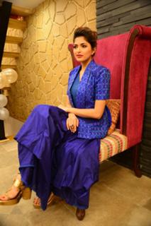 Parvathy Omanakuttan feet photo 4