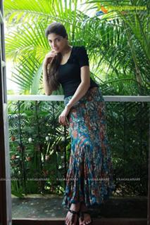 Parvathy Omanakuttan feet photo 2