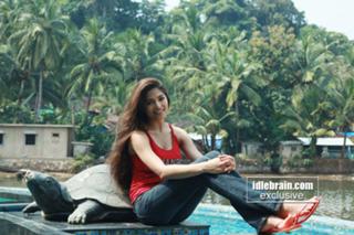 Parvathy Omanakuttan feet photo 10