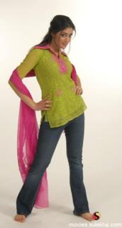Parvati Melton feet photo 7