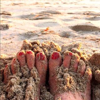 Parvati Shallow feet photo 17