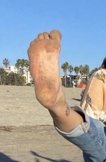 Parvati Shallow feet photo 2