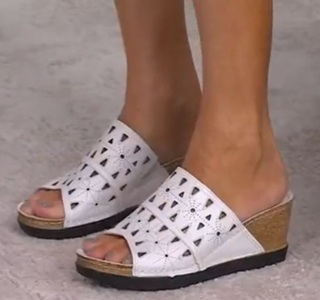 Pat James-Dementri feet photo 7