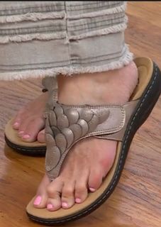 Pat James-Dementri feet photo 8