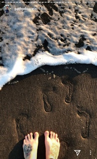 Pathy dos Reis feet photo 11