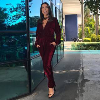 Patricia Abravanel feet photo thumbnail