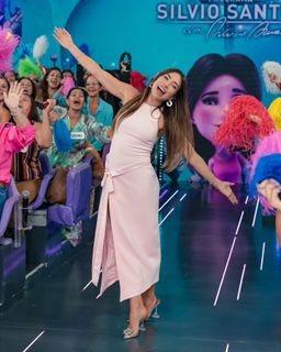 Patricia Abravanel feet photo thumbnail