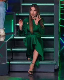 Patricia Abravanel feet photo thumbnail