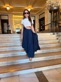 Patricia Abravanel feet photo thumbnail