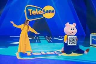 Patricia Abravanel feet photo thumbnail