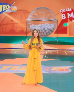 Patricia Abravanel feet photo thumbnail