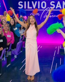 Patricia Abravanel feet photo thumbnail