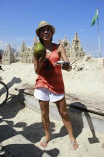 Patricia Abravanel feet photo thumbnail