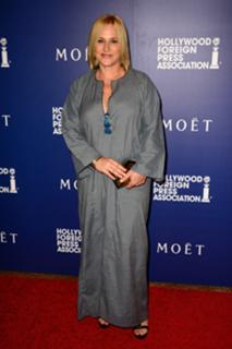 Patricia Arquette feet photo thumbnail