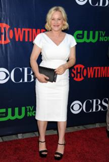 Patricia Arquette feet photo thumbnail