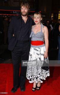 Patricia Arquette feet photo thumbnail