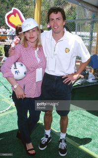 Patricia Arquette feet photo thumbnail