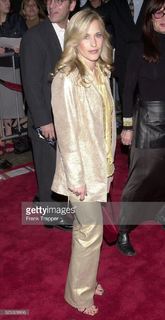 Patricia Arquette feet photo thumbnail