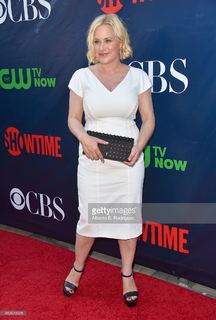 Patricia Arquette feet photo thumbnail