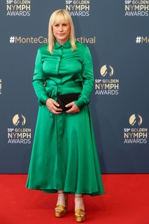 Patricia Arquette feet photo thumbnail