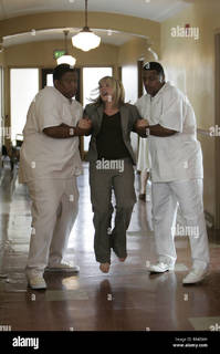 Patricia Arquette feet photo thumbnail