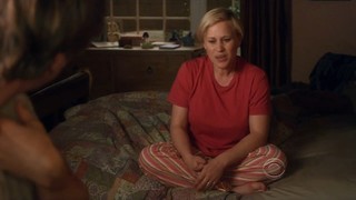 Patricia Arquette feet photo thumbnail