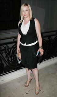 Patricia Arquette feet photo thumbnail