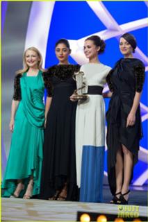 Patricia Clarkson feet photo thumbnail