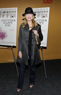Patricia Clarkson feet photo thumbnail