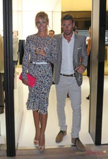 Patricia Conde feet photo thumbnail