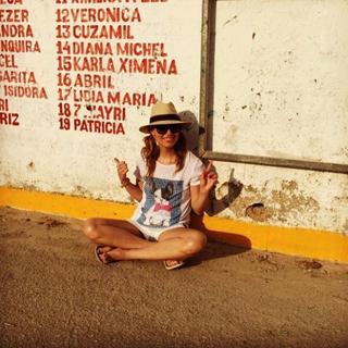 Patricia Conde feet photo thumbnail