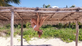 Patricia Conde feet photo thumbnail