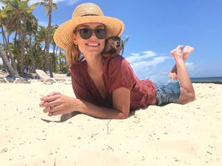 Patricia Conde feet photo thumbnail