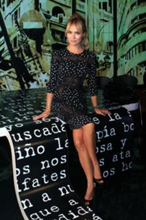 Patricia Conde feet photo thumbnail