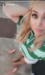 Patricia Conde feet photo thumbnail