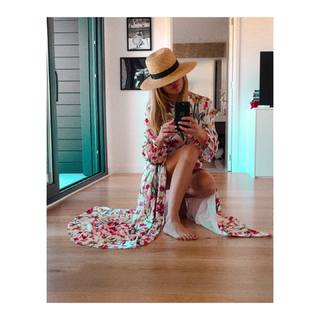 Patricia Conde feet photo thumbnail