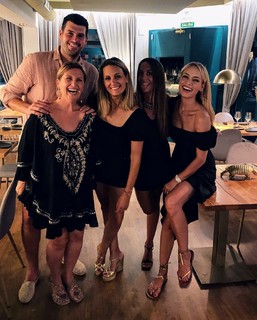 Patricia Conde feet photo thumbnail