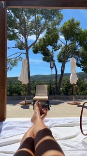 Patricia Conde feet photo thumbnail