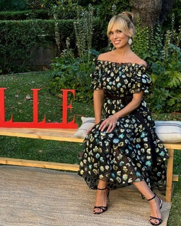 Patricia Conde feet photo thumbnail