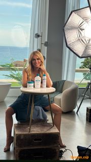 Patricia Conde feet photo thumbnail